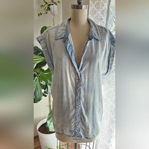 Eva Longoria by the Limited Short sleeve denim shirt